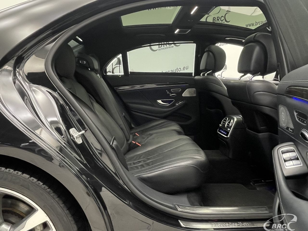 Mercedes-Benz S350 | 9