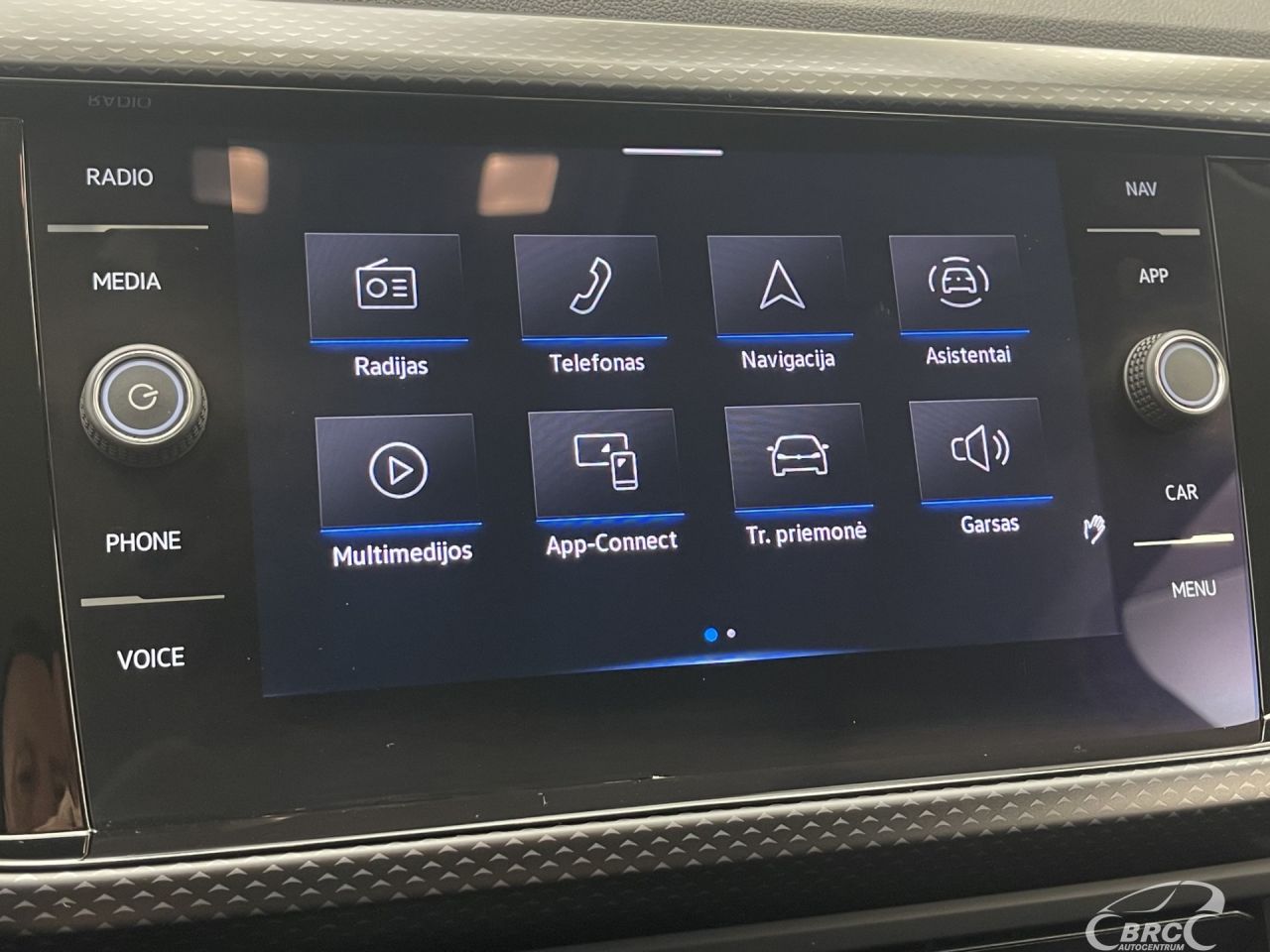 Volkswagen T-Cross | 35