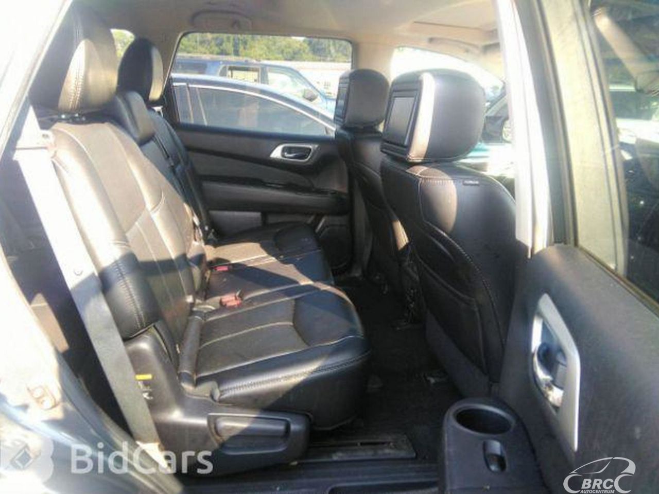 Nissan Pathfinder | 49