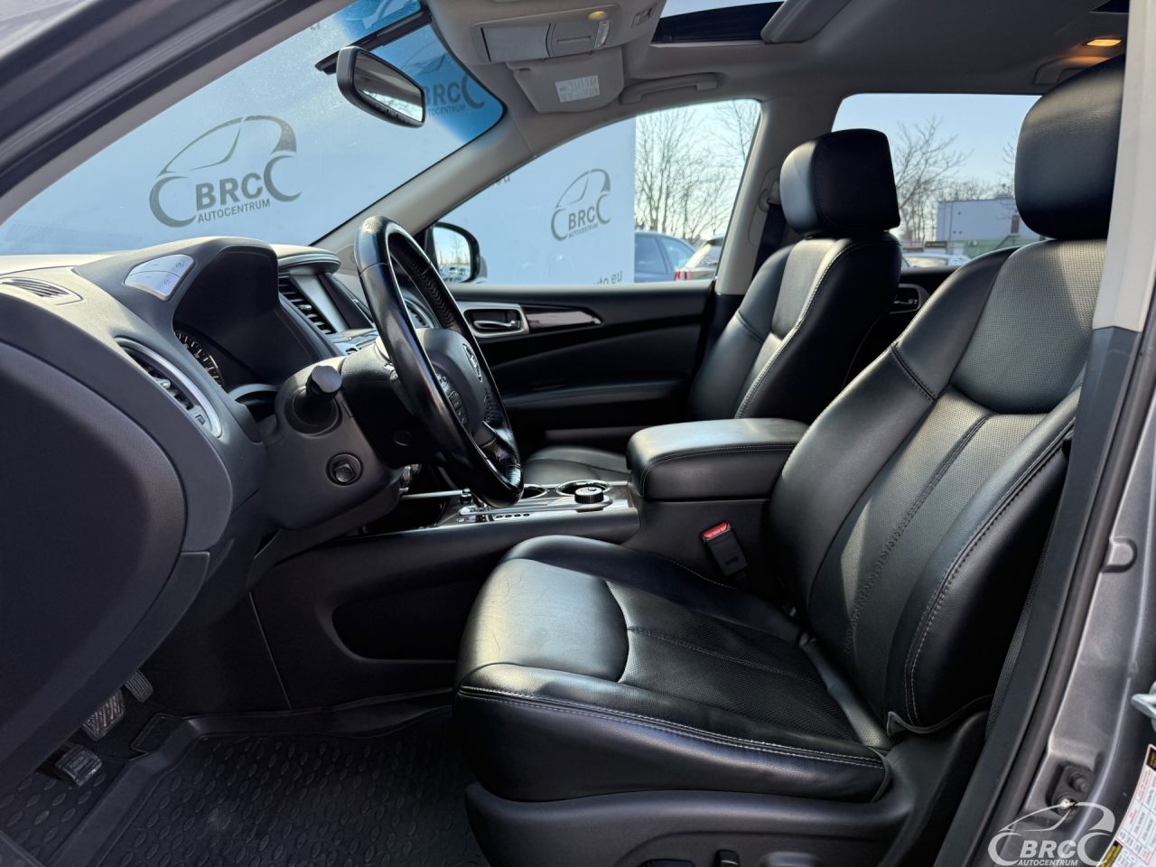 Nissan Pathfinder | 23