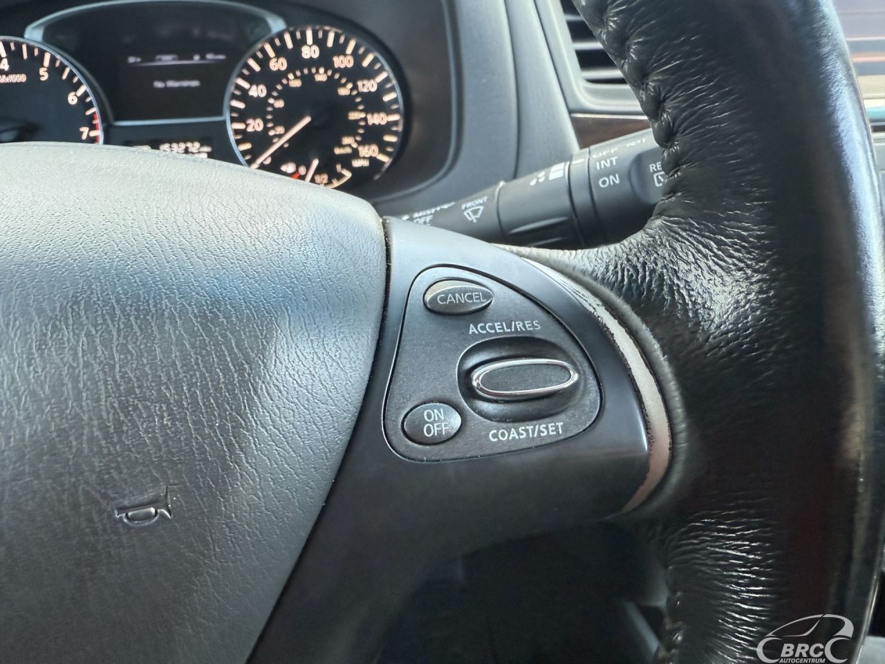 Nissan Pathfinder | 28