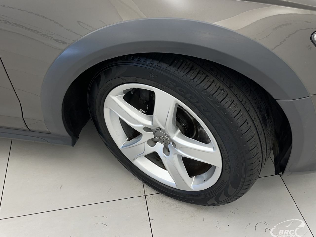 Audi A6 | 40