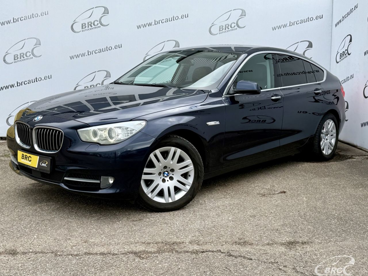 BMW 530, 3.0 l., saloon