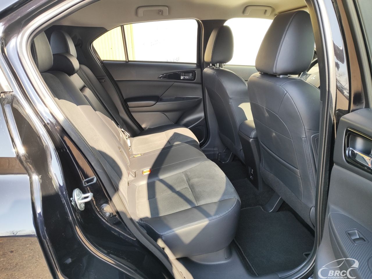 Mitsubishi Eclipse | 11