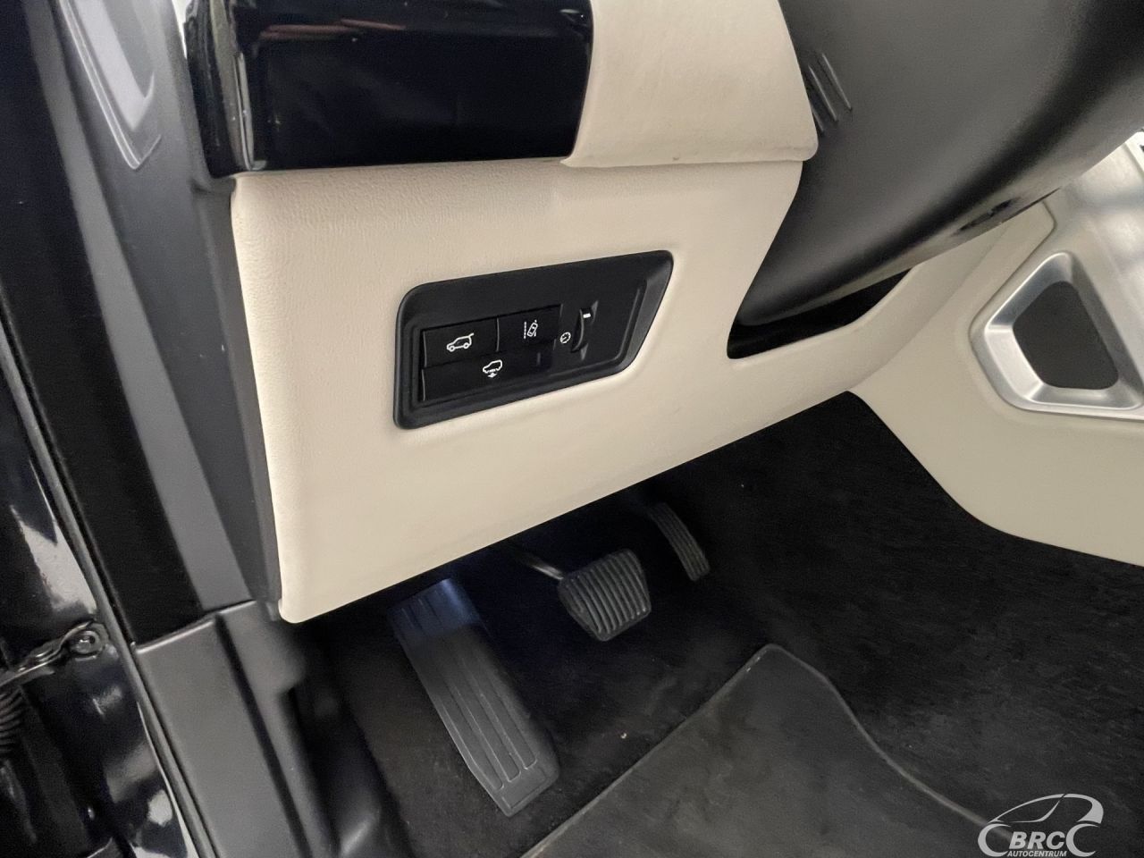 Land Rover Range Rover | 28