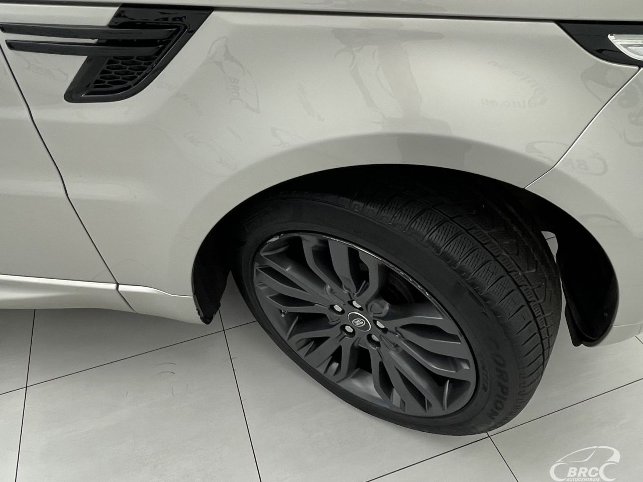 Land Rover Range Rover | 45