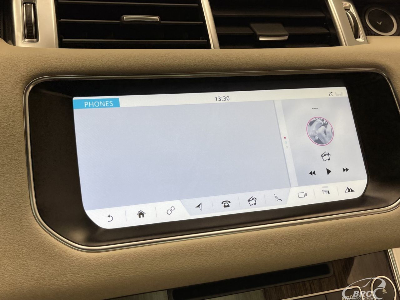 Land Rover Range Rover | 40