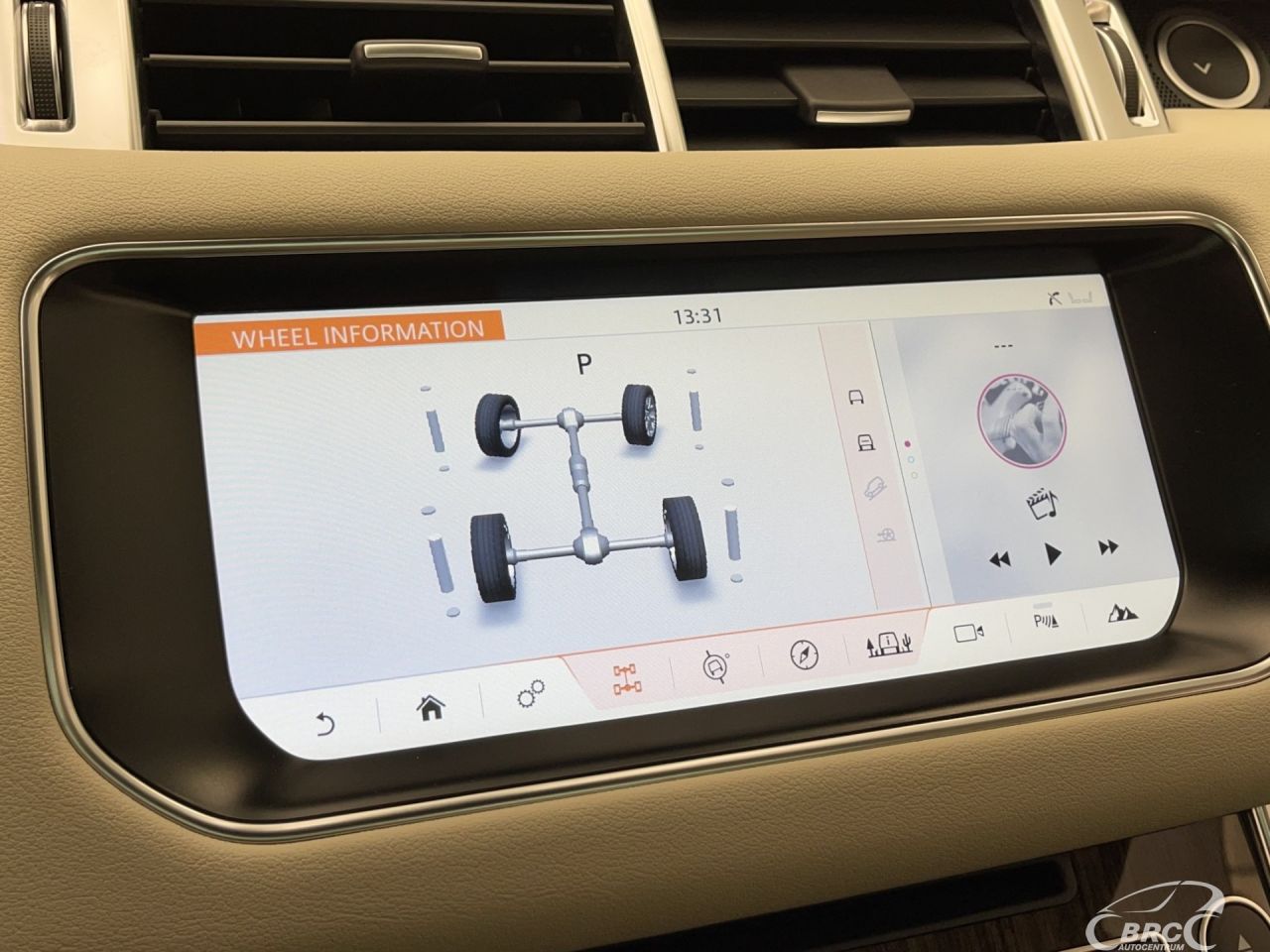 Land Rover Range Rover | 44