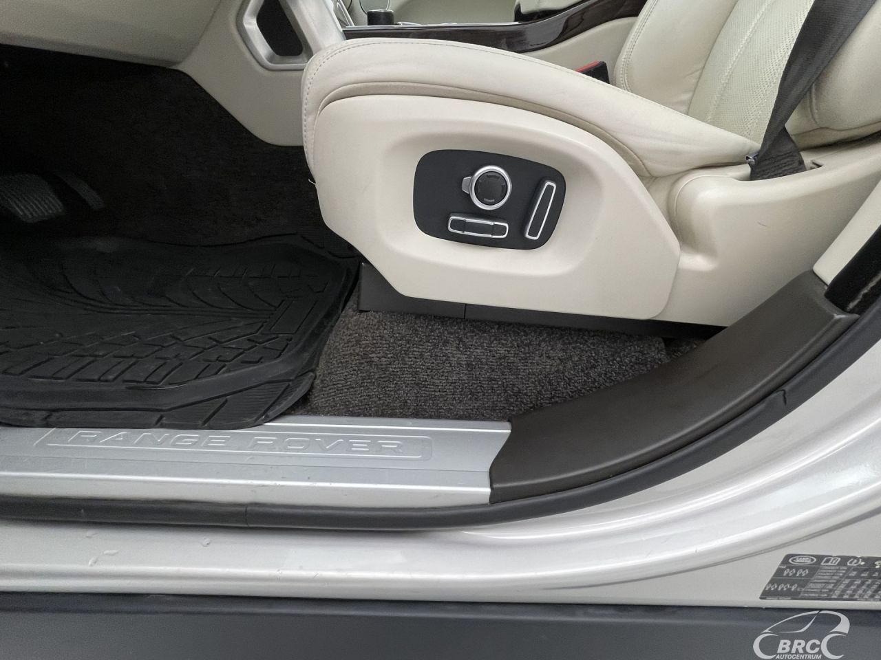 Land Rover Range Rover | 25