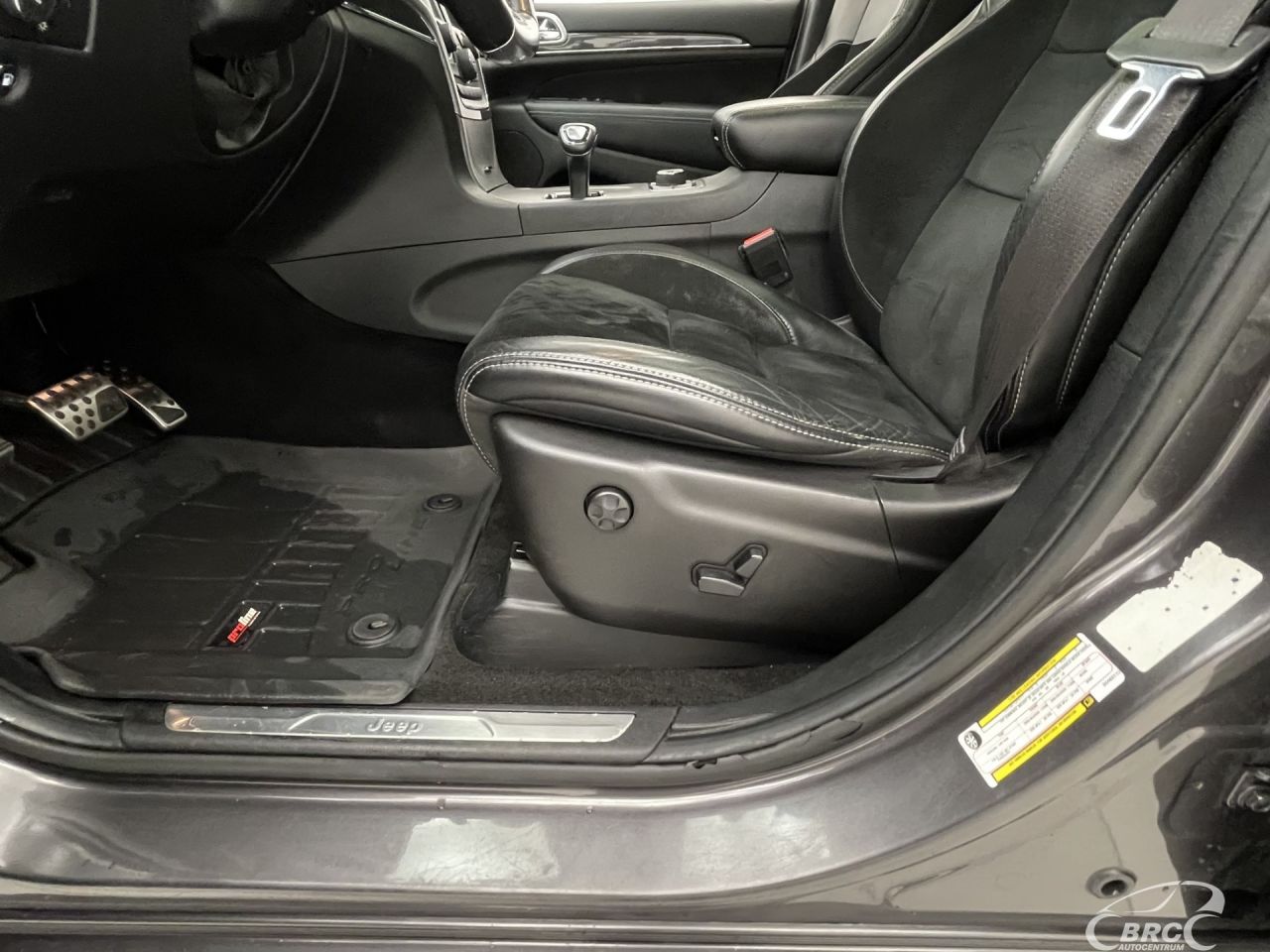 Jeep Grand Cherokee | 24