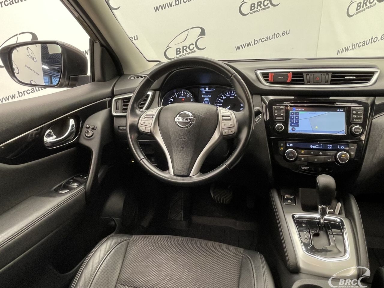 Nissan Qashqai | 12
