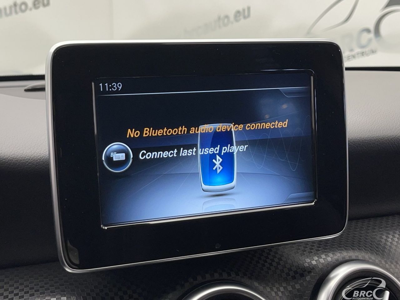 Mercedes-Benz A180 | 30