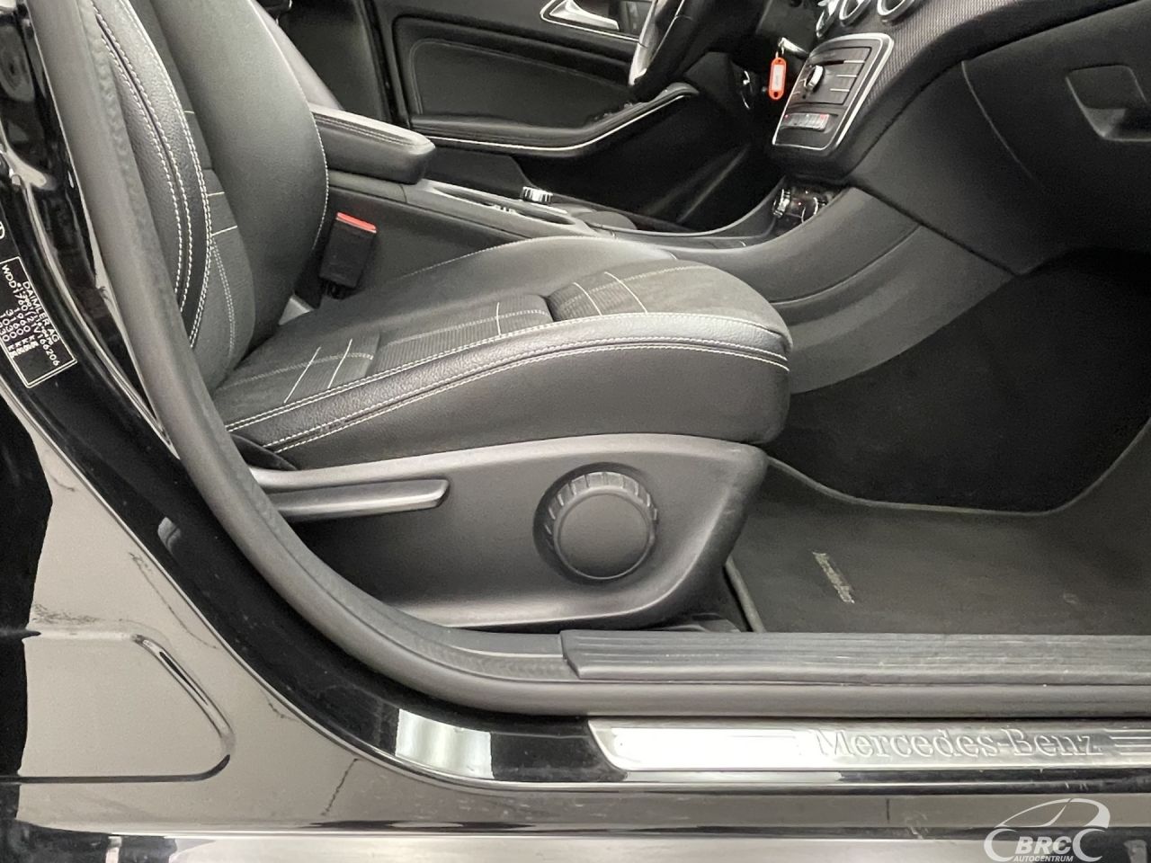 Mercedes-Benz A180 | 5