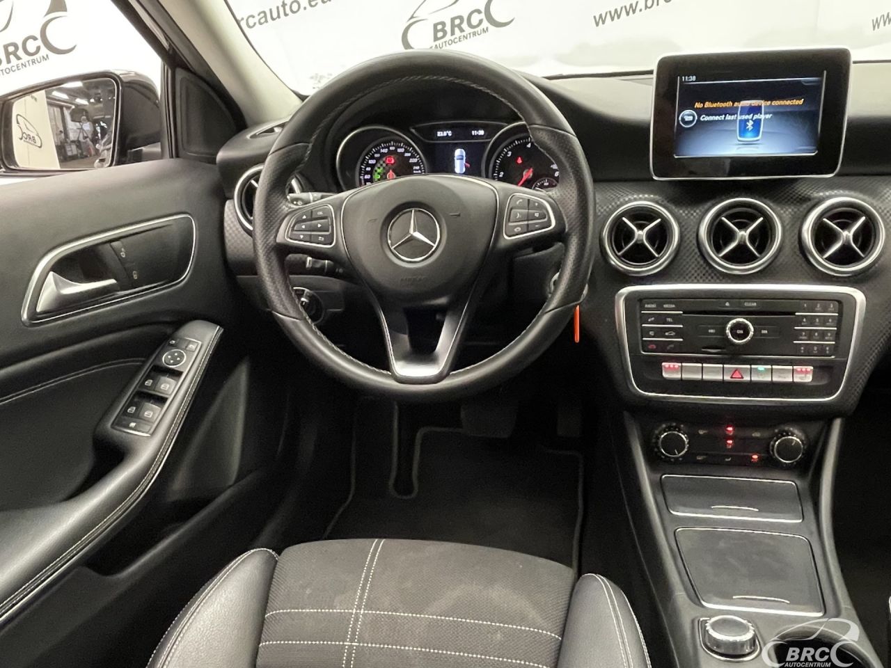 Mercedes-Benz A180 | 12