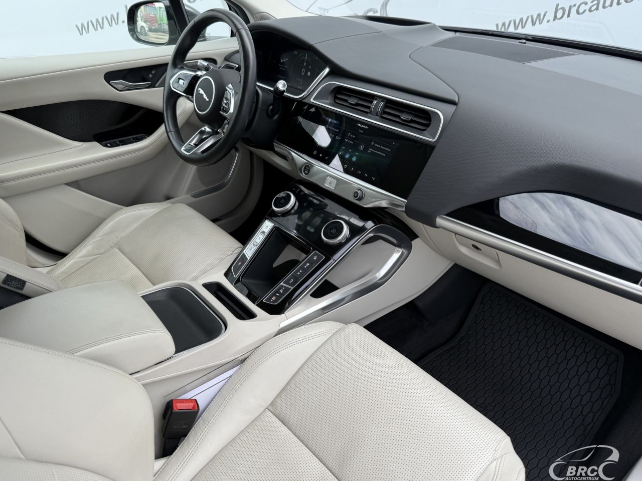 Jaguar I-Pace | 8