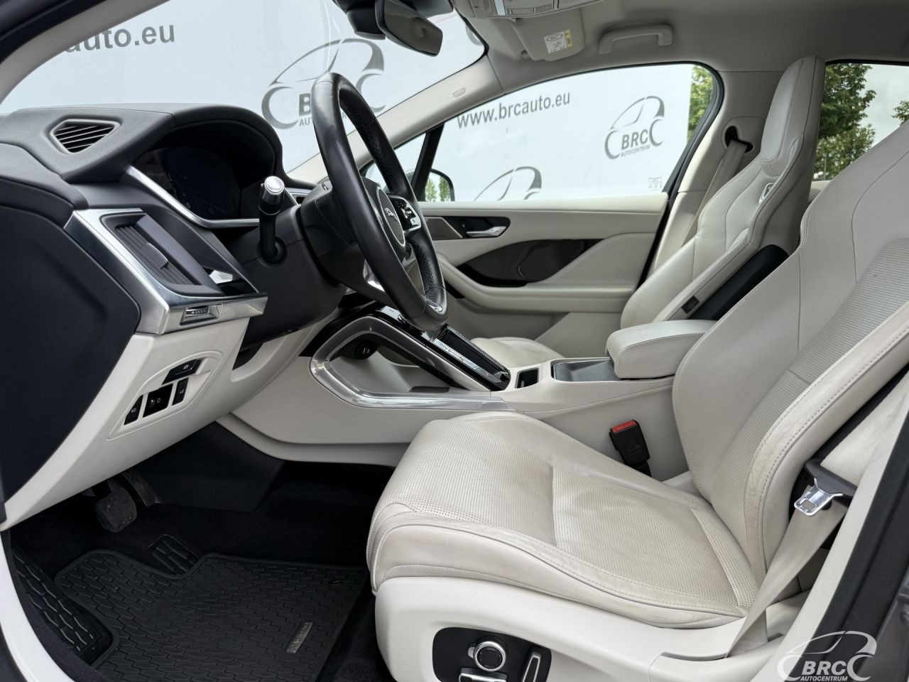 Jaguar I-Pace | 22