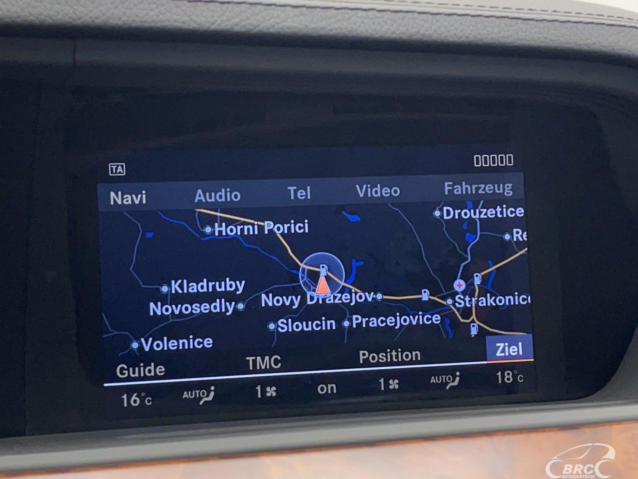 Mercedes-Benz S450 | 35