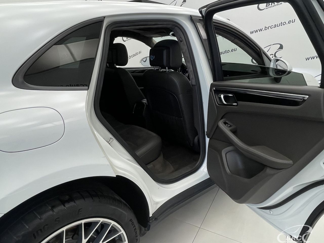 Porsche Macan | 11