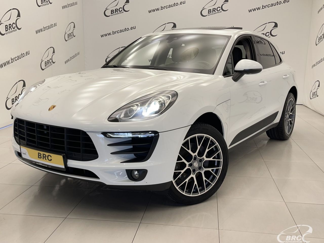 Porsche Macan | 40