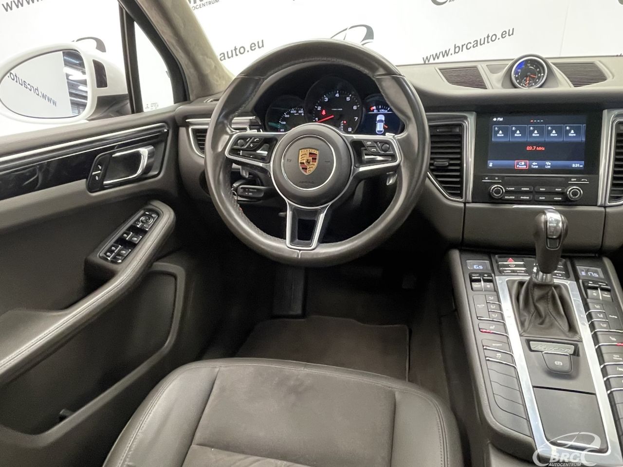 Porsche Macan | 12