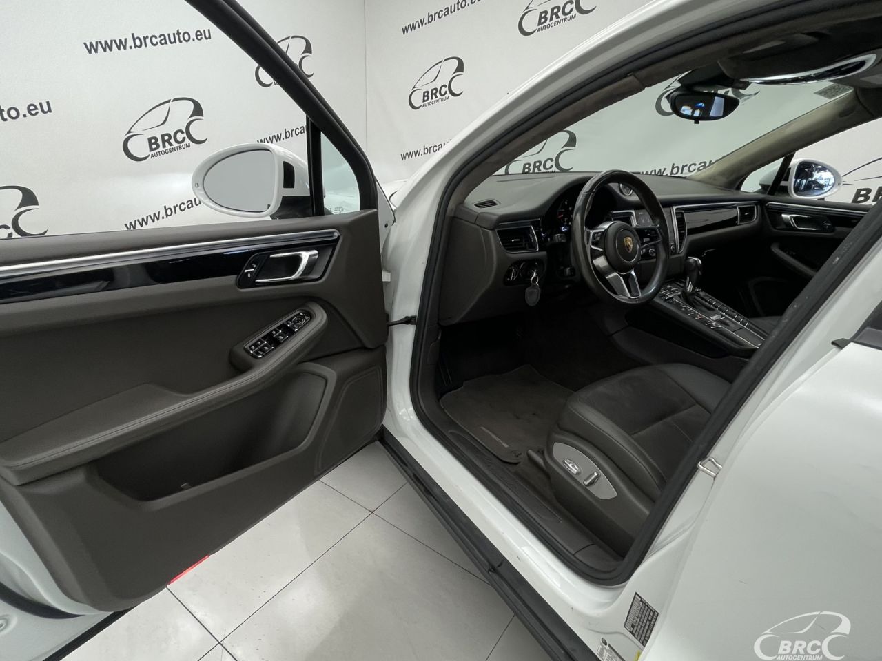 Porsche Macan | 17