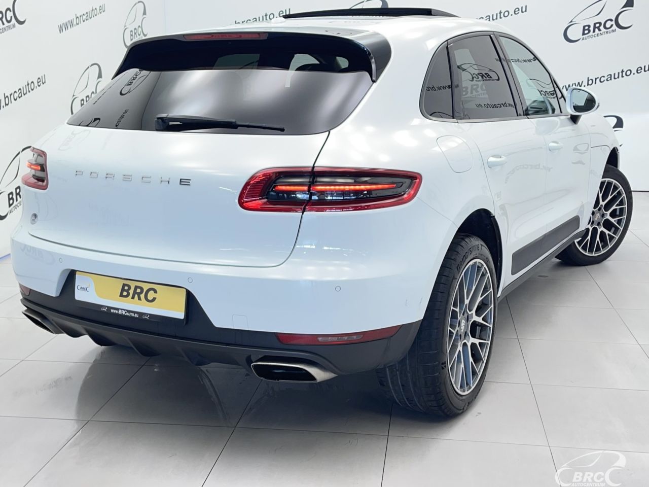Porsche Macan | 41