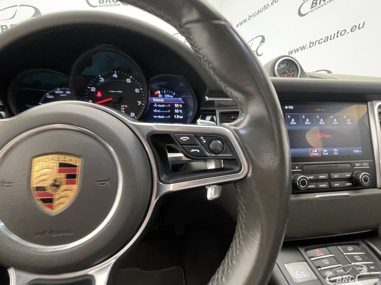 Porsche Macan | 27