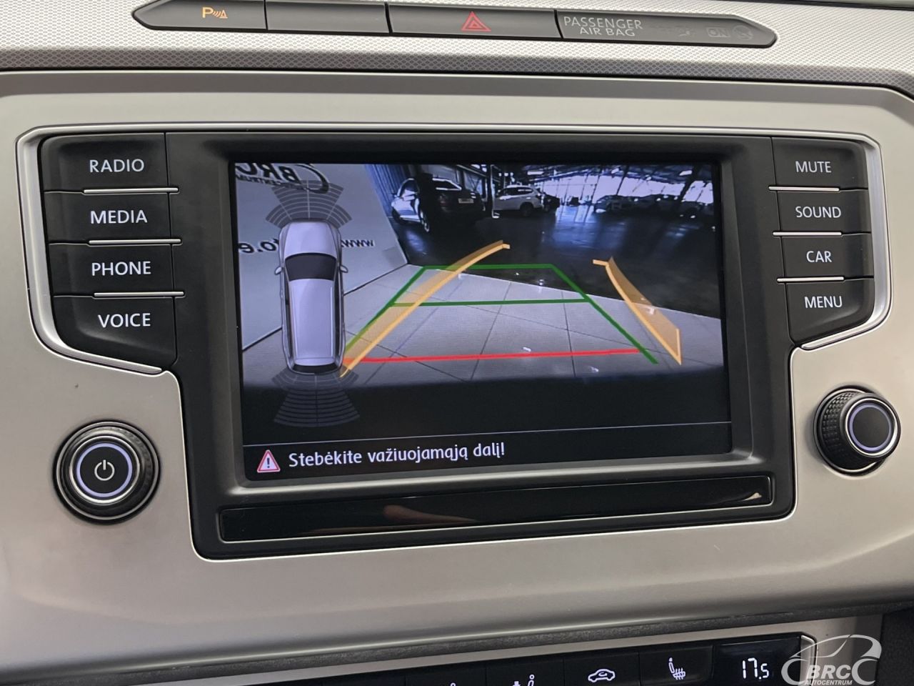 Volkswagen Passat | 36