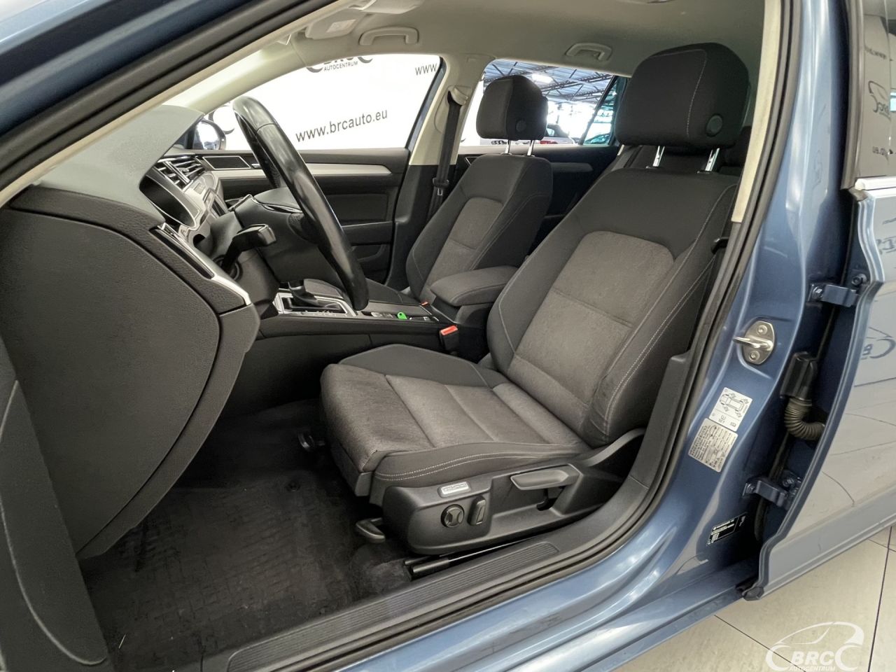 Volkswagen Passat | 22