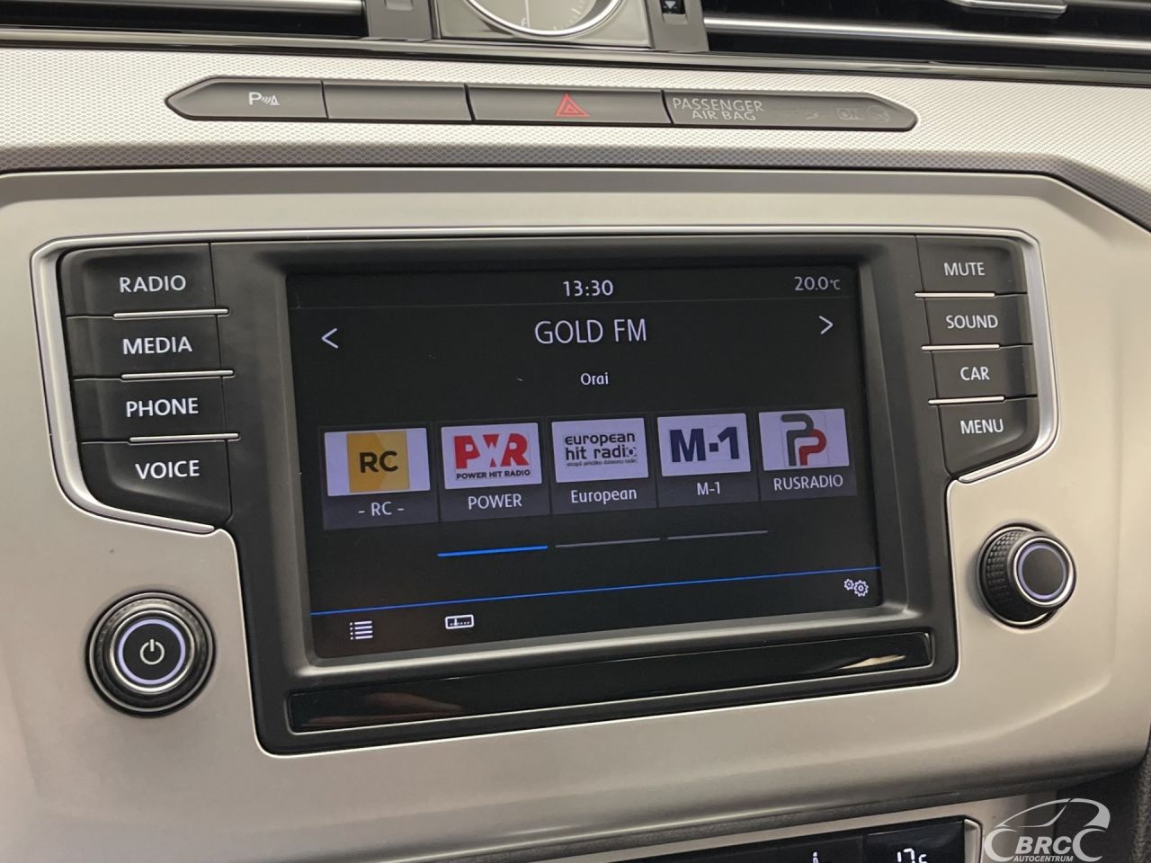 Volkswagen Passat | 32