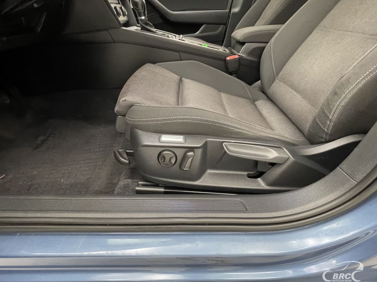 Volkswagen Passat | 21