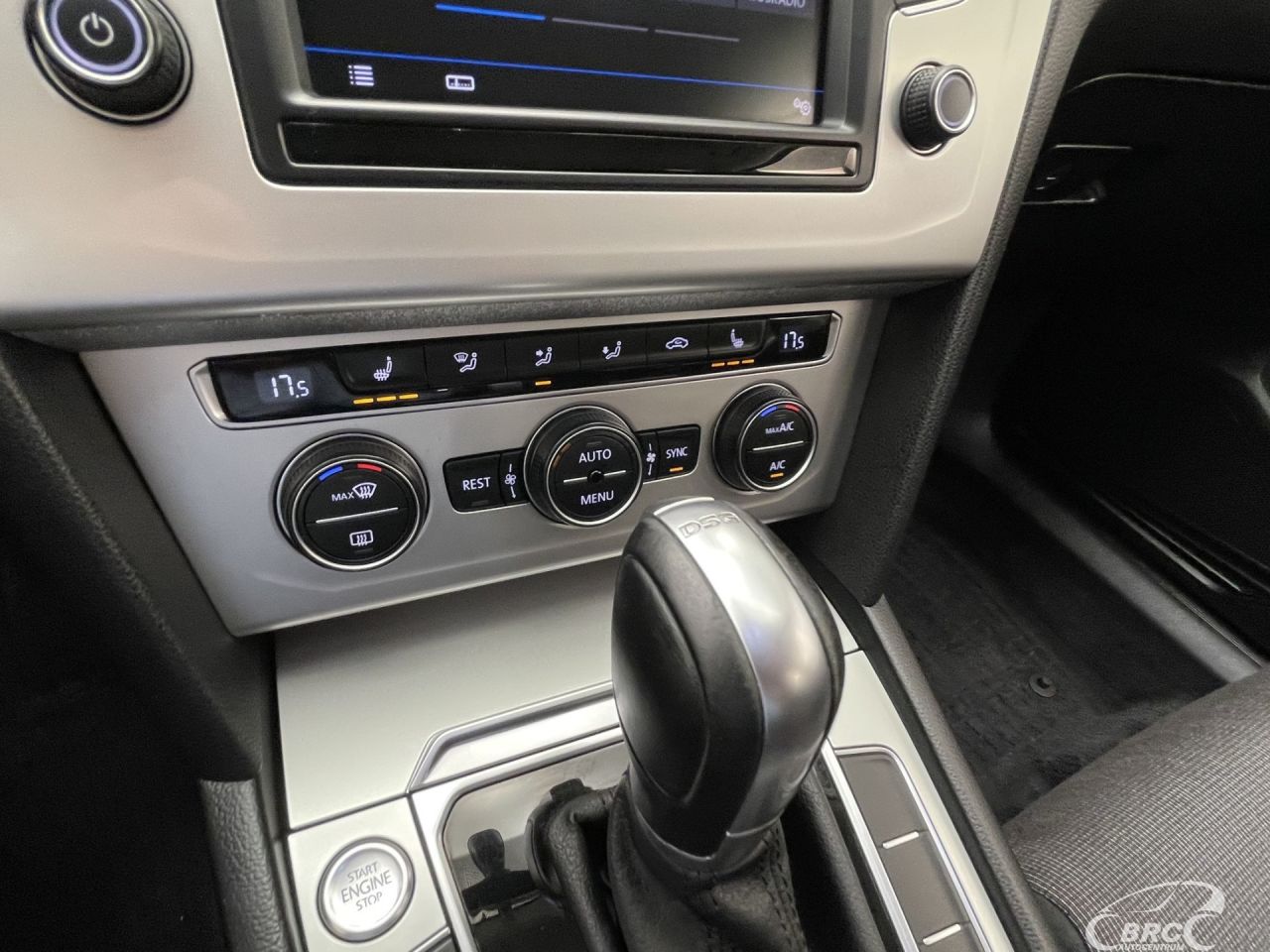 Volkswagen Passat | 26