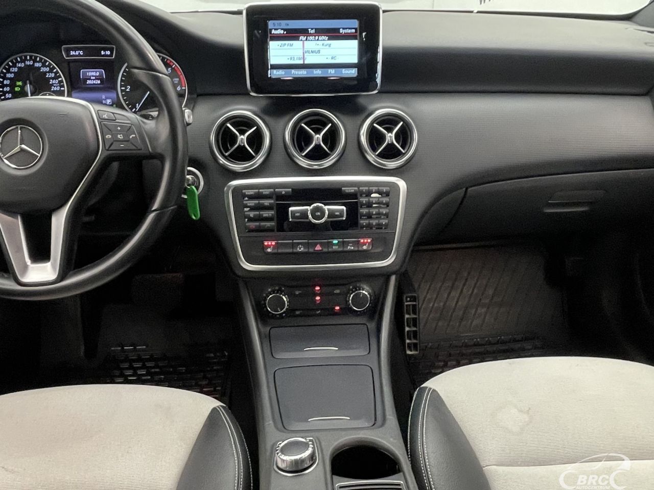 Mercedes-Benz A180 | 13