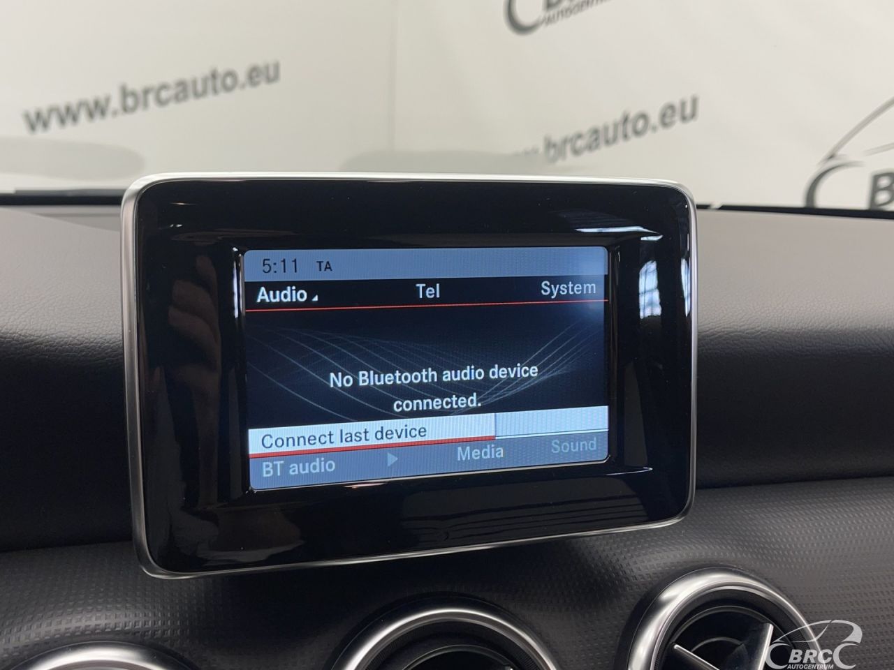 Mercedes-Benz A180 | 32