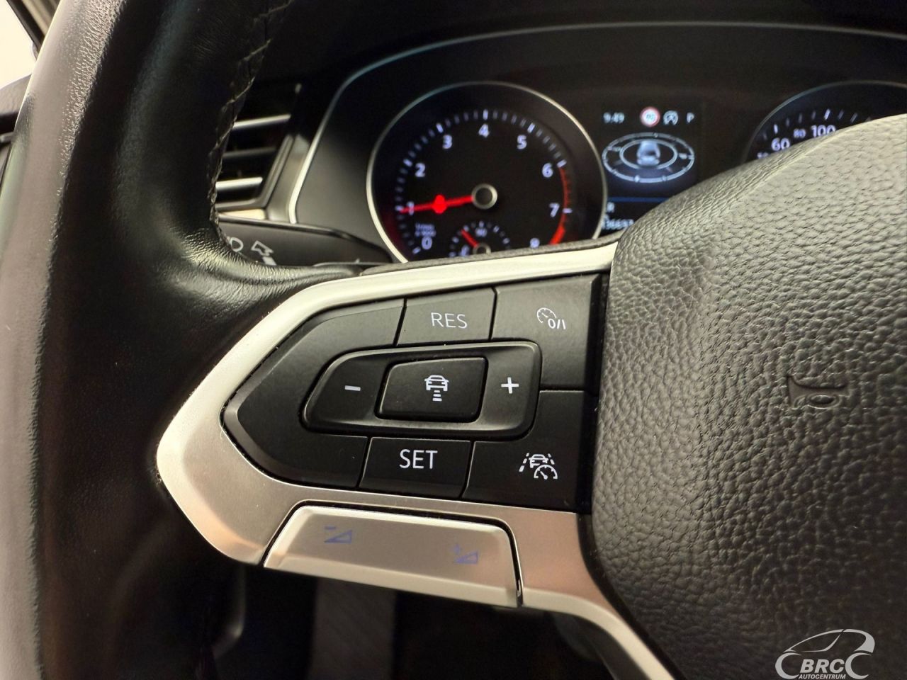 Volkswagen Passat | 8