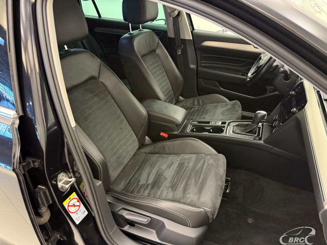 Volkswagen Passat | 14