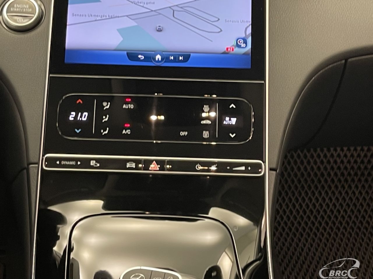 Mercedes-Benz C200 | 15