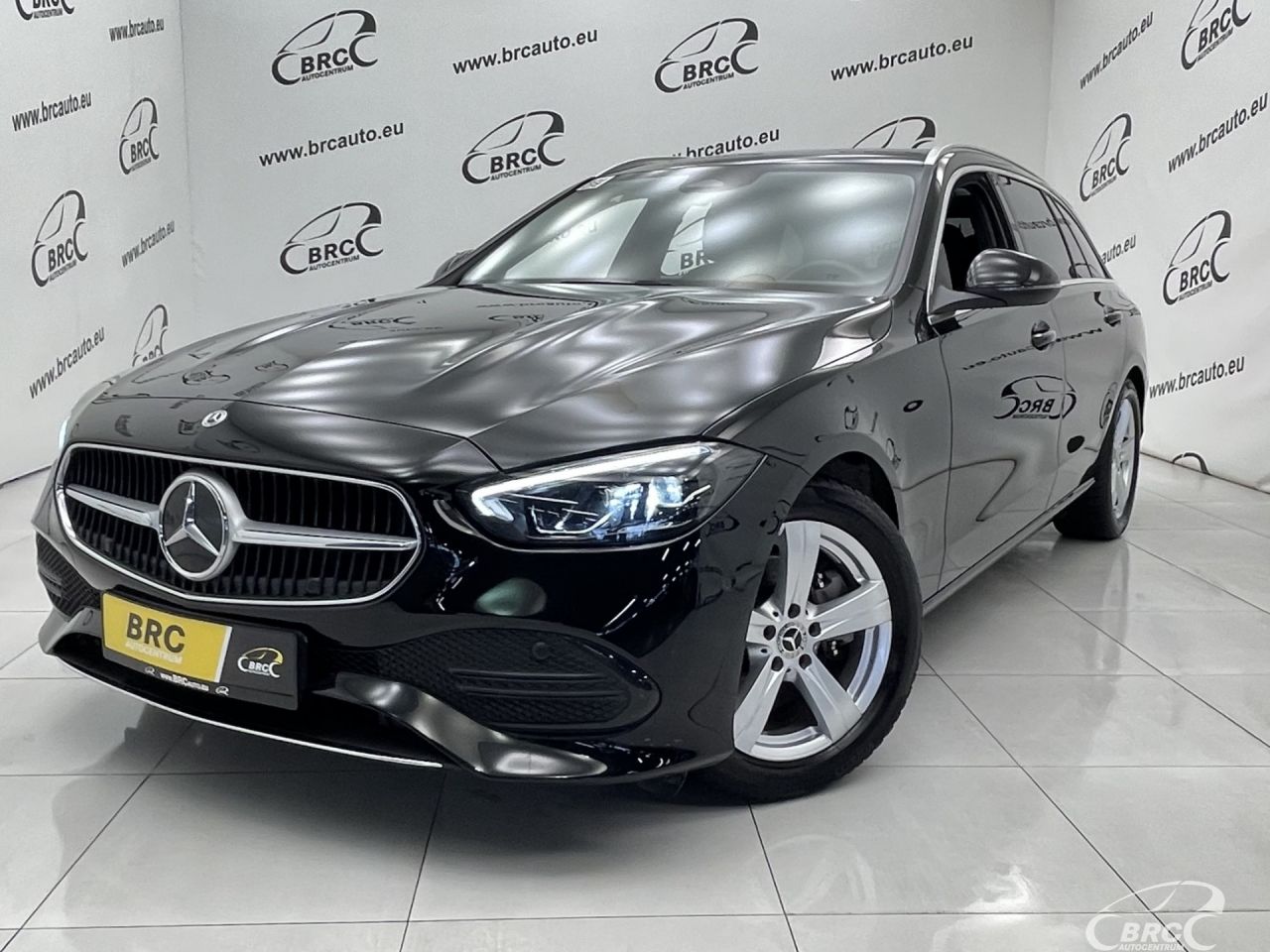 Mercedes-Benz C200 | 46