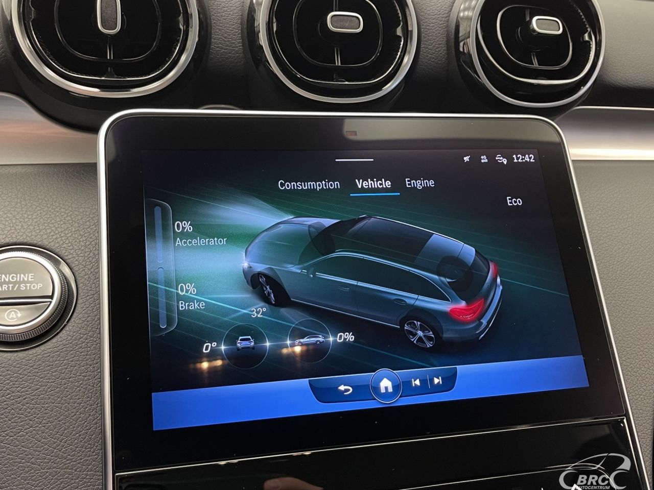 Mercedes-Benz C200 | 39