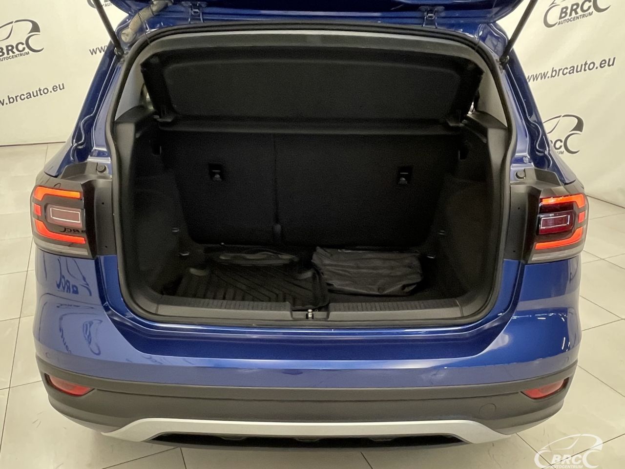 Volkswagen T-Cross | 38