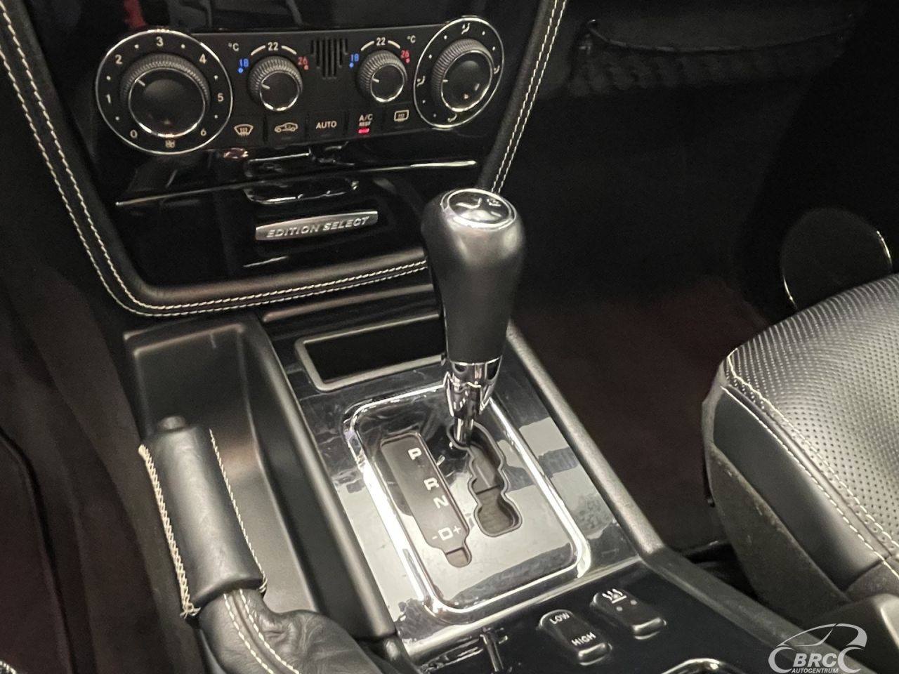 Mercedes-Benz G500 | 30