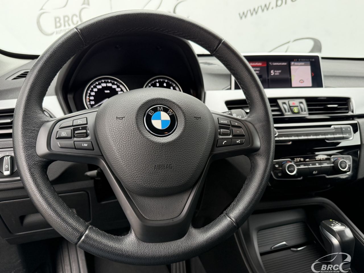 BMW X1 | 22