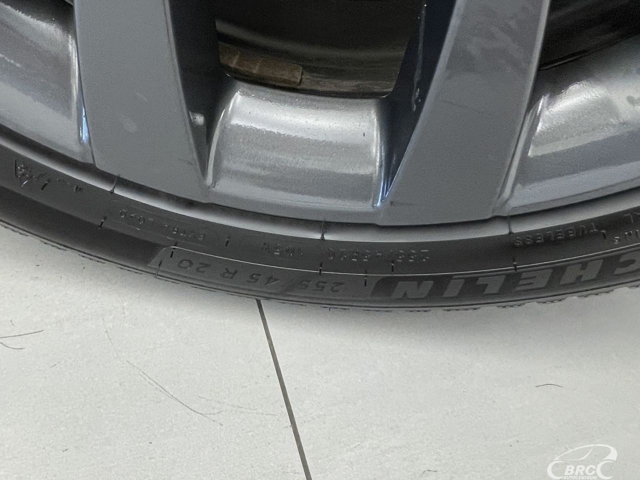 Land Rover Discovery | 42