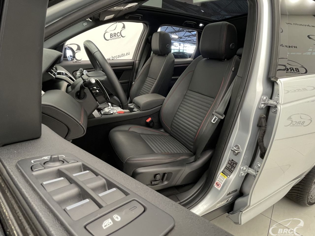 Land Rover Discovery | 23