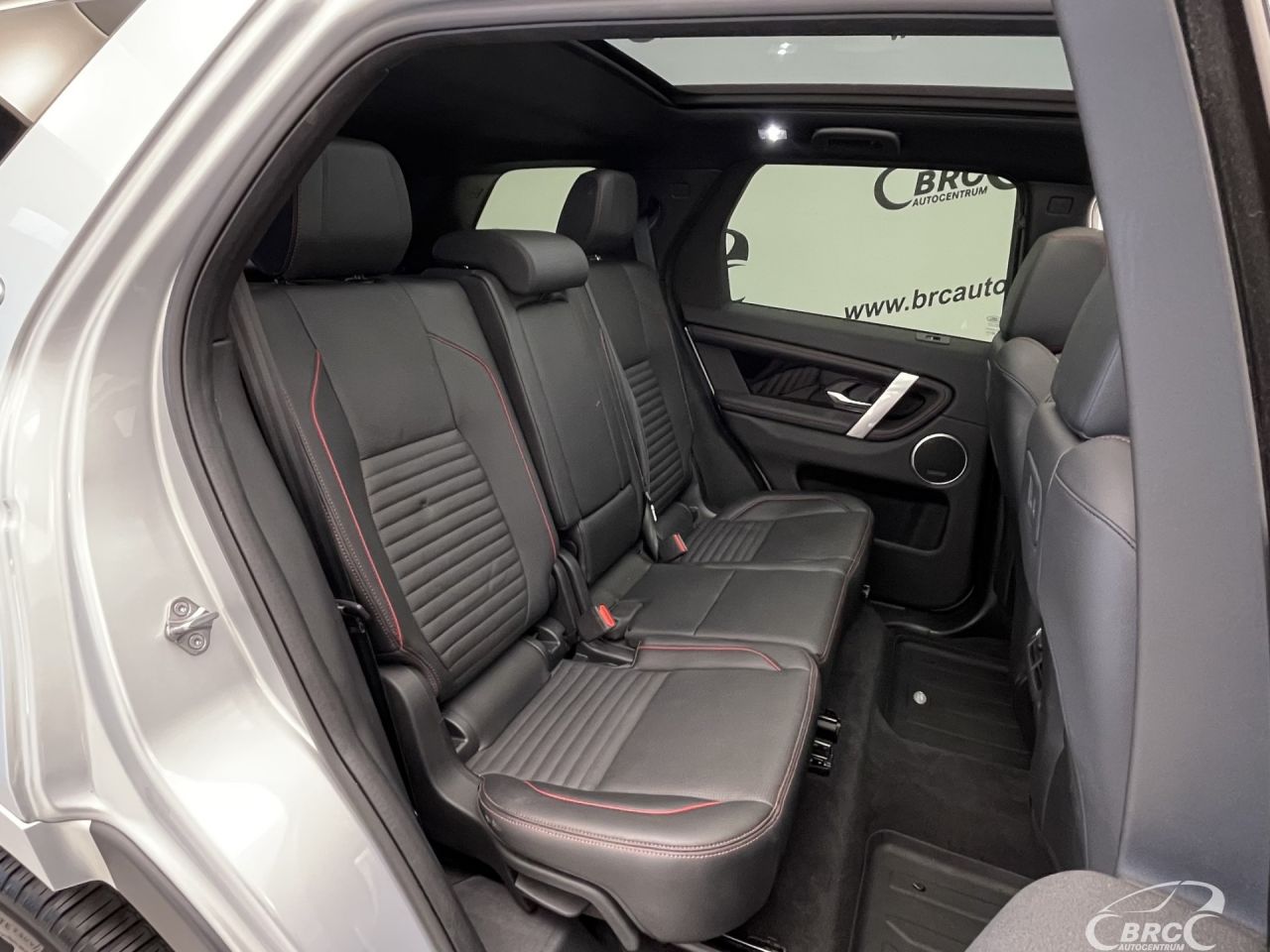 Land Rover Discovery | 12