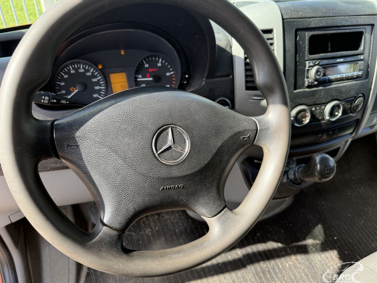 Mercedes-Benz Sprinter | 19