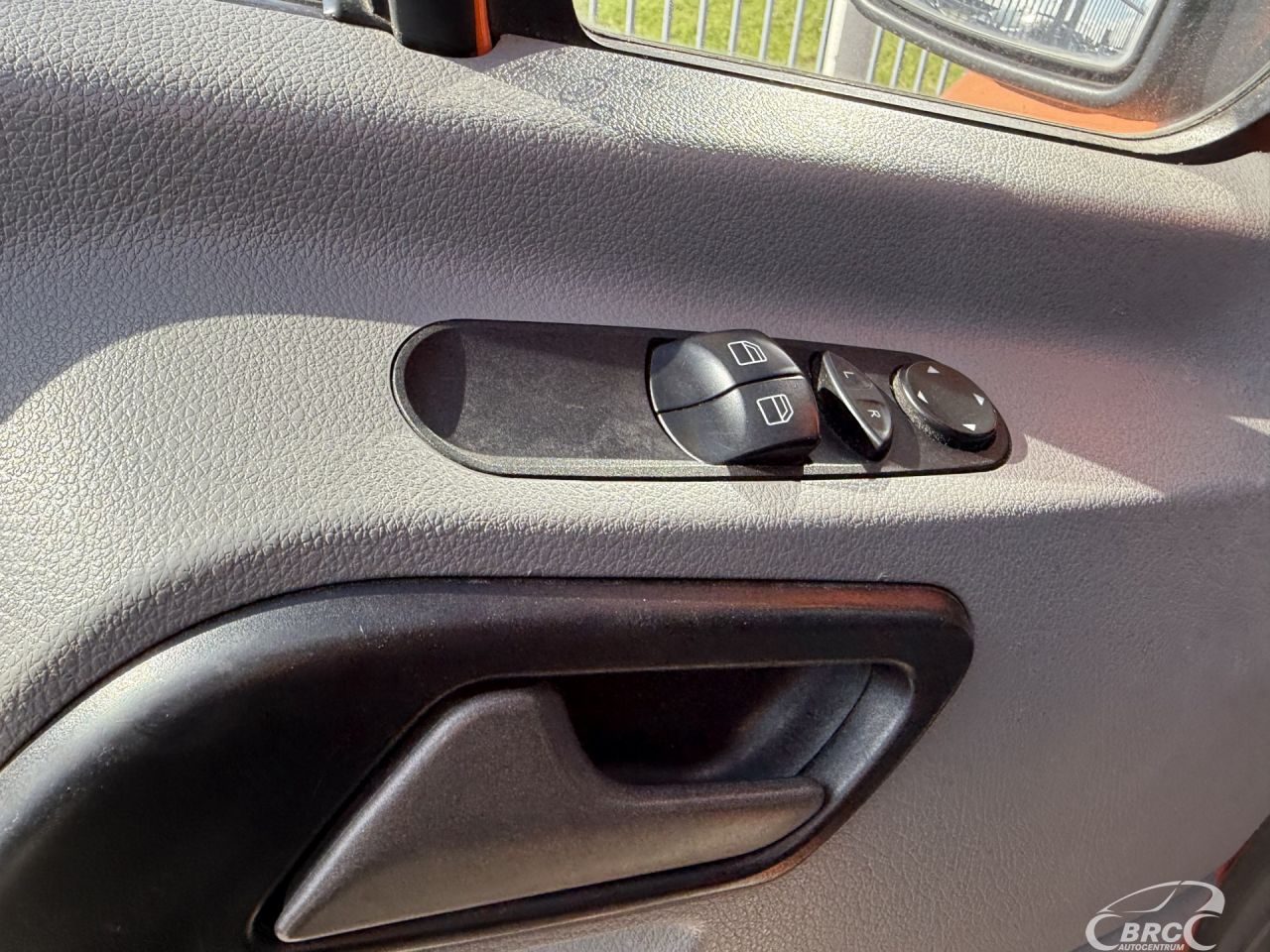 Mercedes-Benz Sprinter | 16