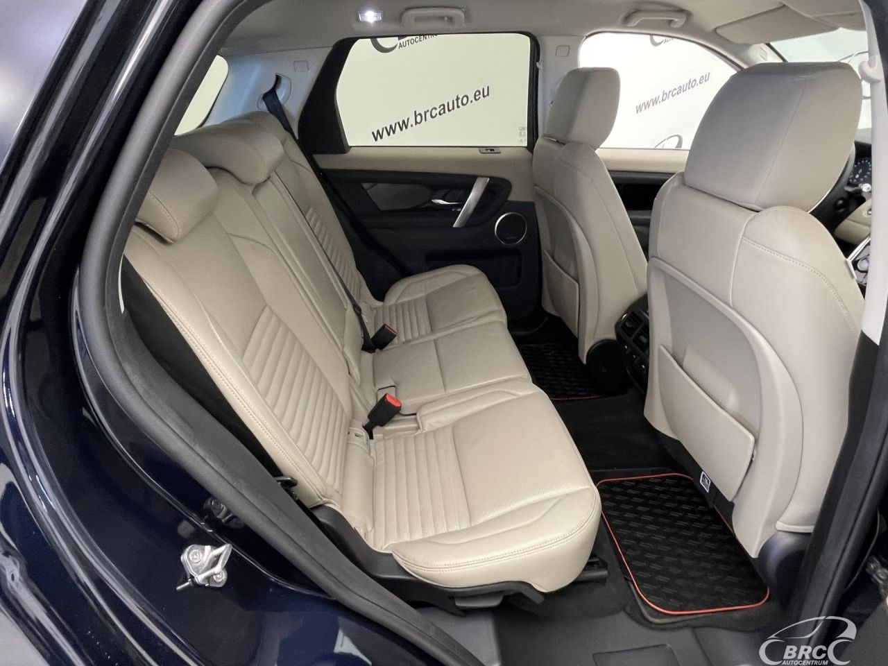 Land Rover Discovery | 12