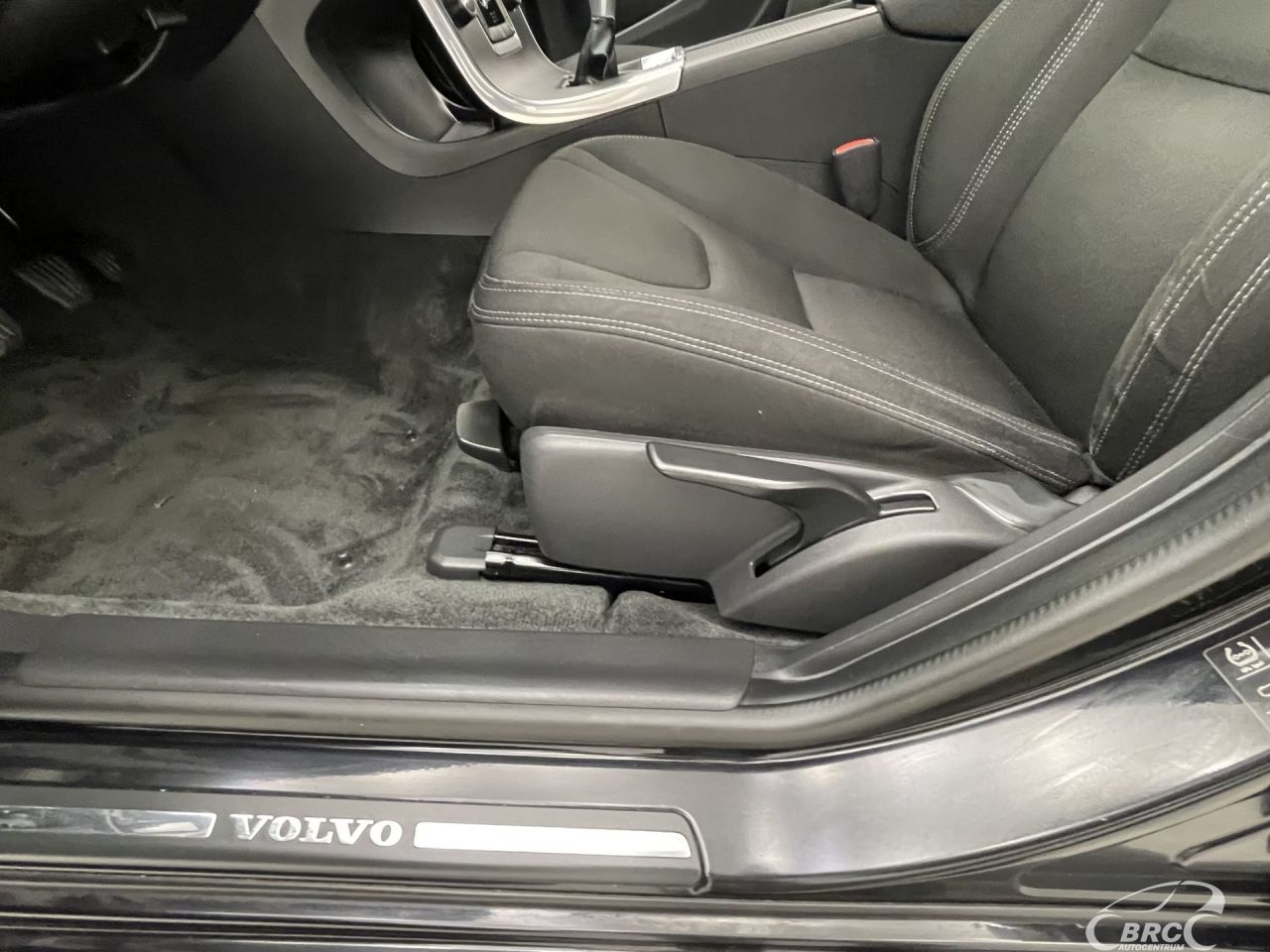 Volvo V60 | 38