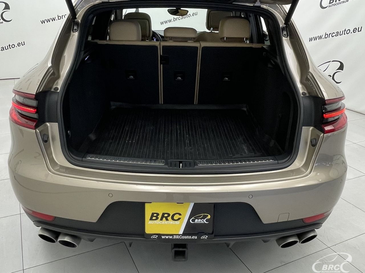 Porsche Macan | 46